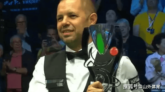 她的实力依 她的实力依