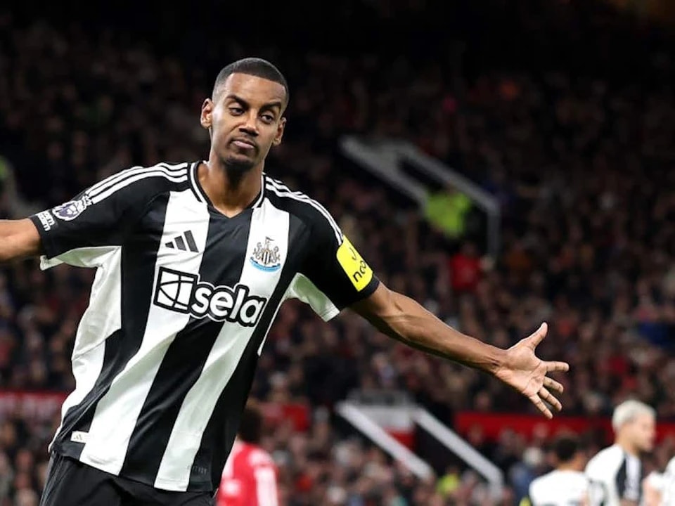 这是喜鹊球, 却是俱乐部 这是喜鹊球, 却是俱乐部