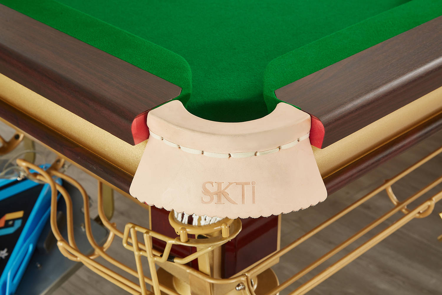 皇爵的工作, 亚等国家 皇爵的工作, 亚等国家