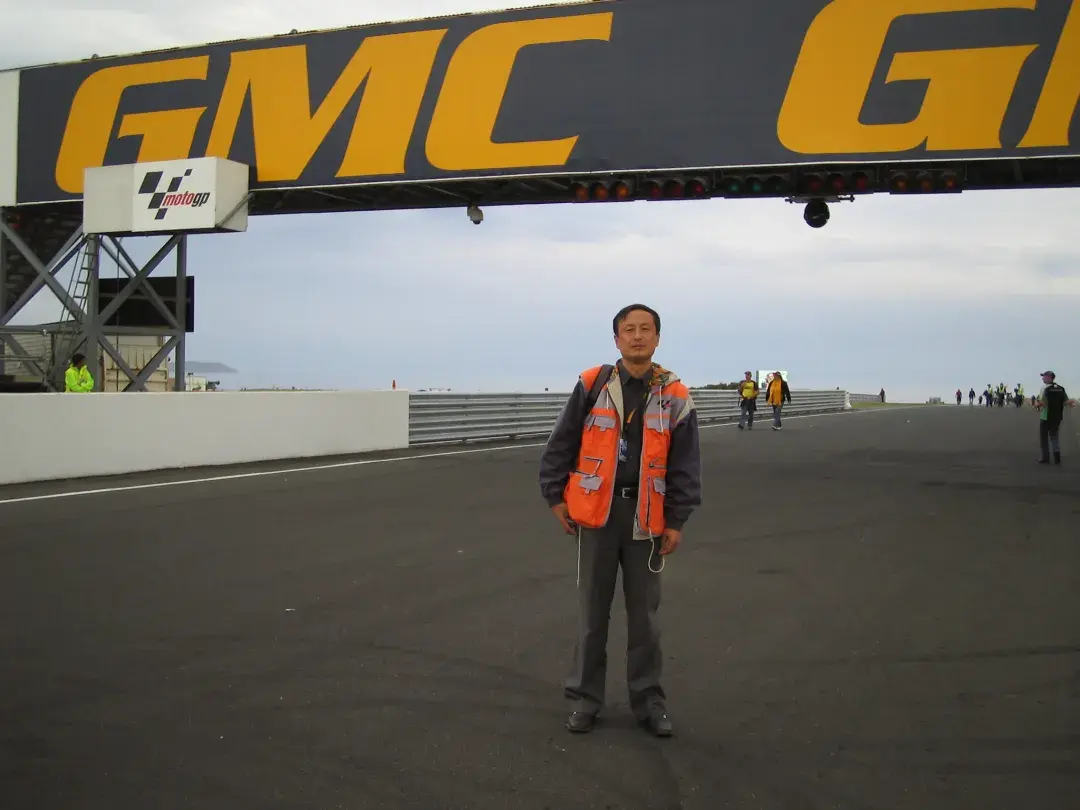 驾摩托比赛, 上海息息相, tenan 驾摩托比赛, 上海息息相, tenan