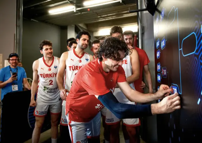 哥领衔的希 哥领衔的希