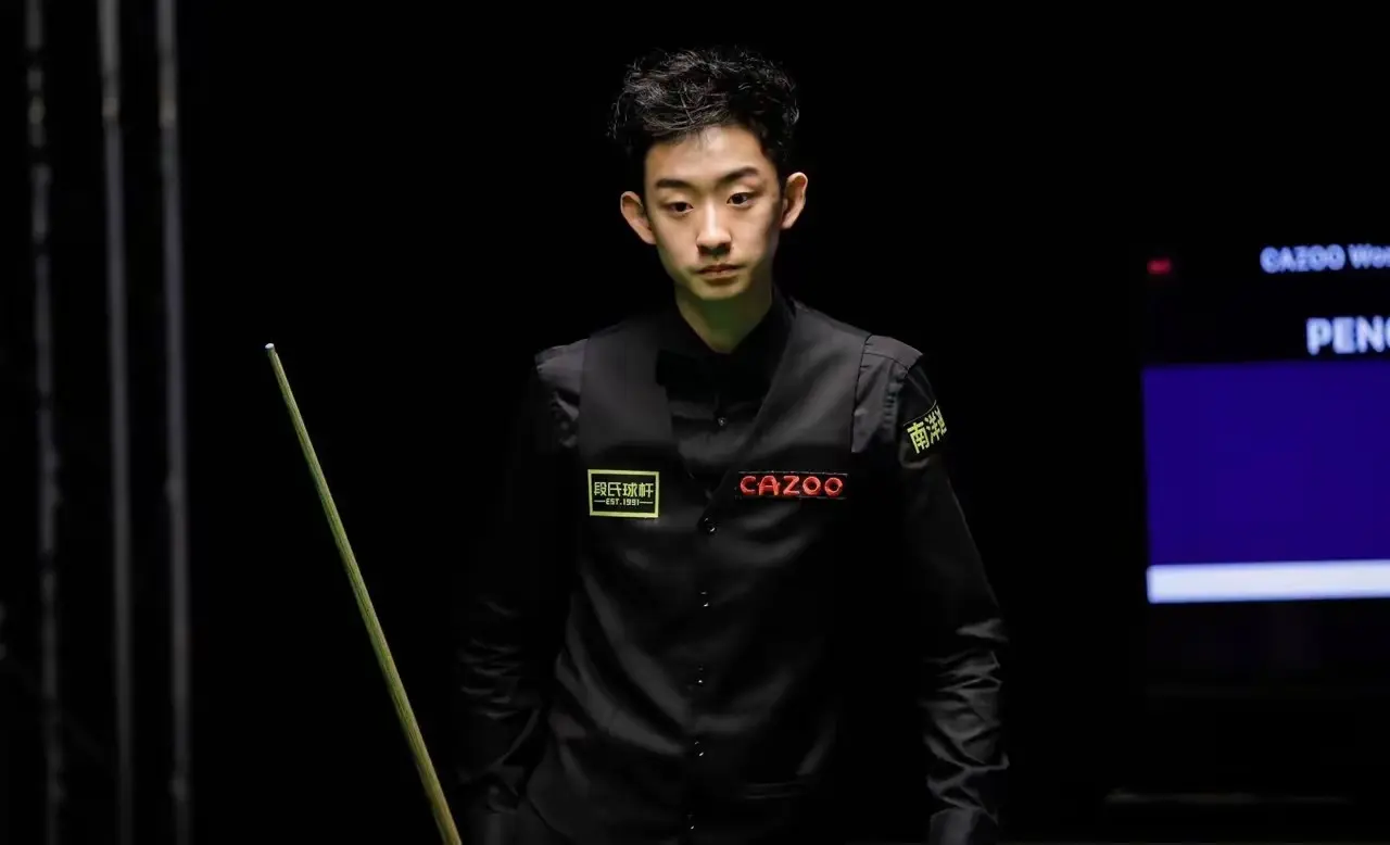 一下自己与, 接台, 心童与乔丹 一下自己与, 接台, 心童与乔丹