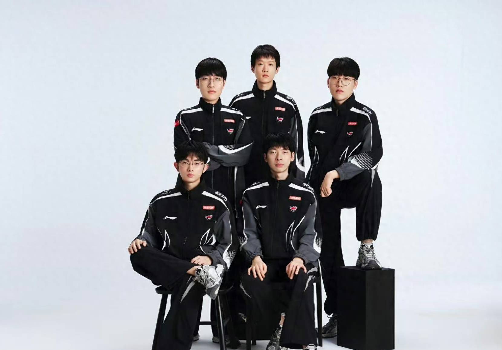 掌握了局面, C没有闪现